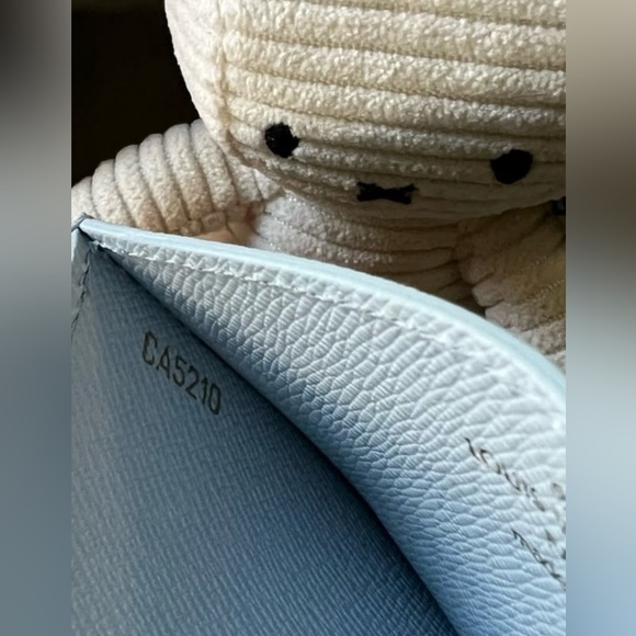 Daily Card Holder - Picture 6 of 10